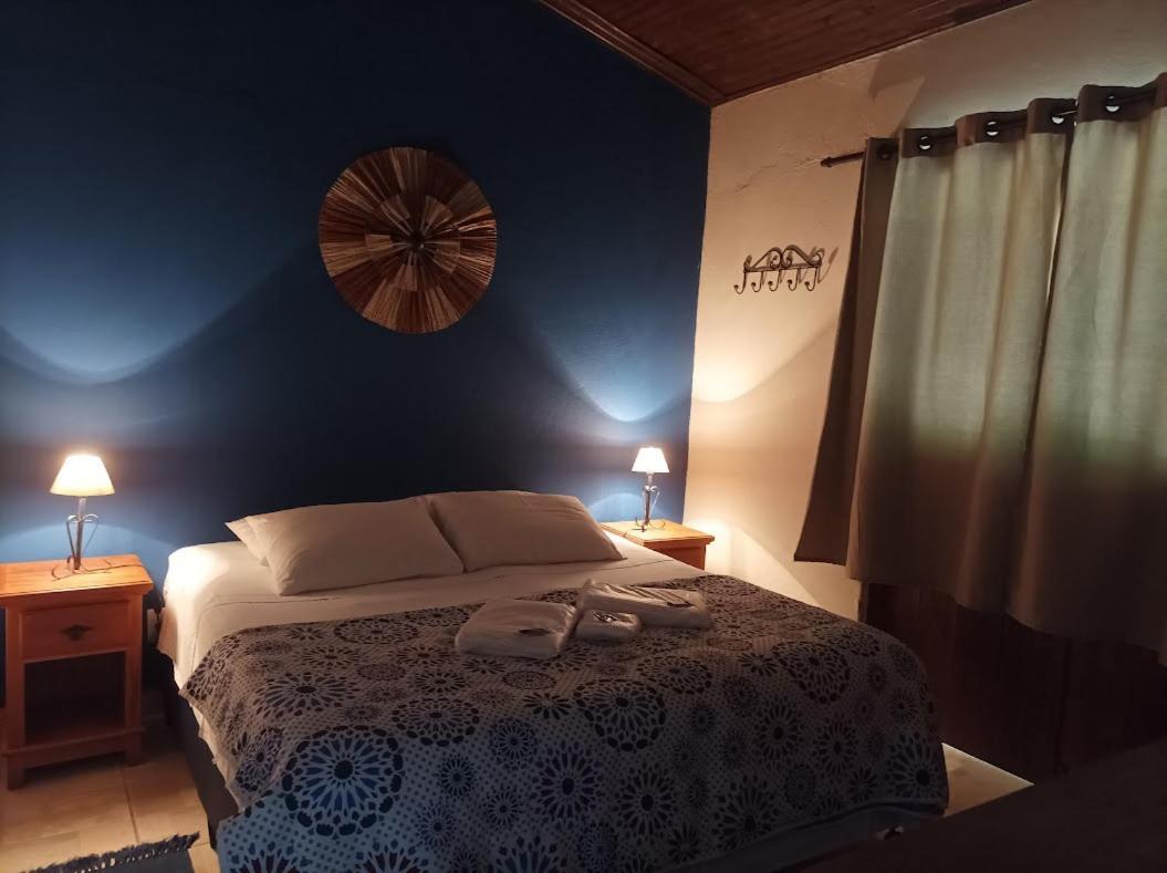 Praia Da Crioula 瓦尔任博尼塔 外观 照片