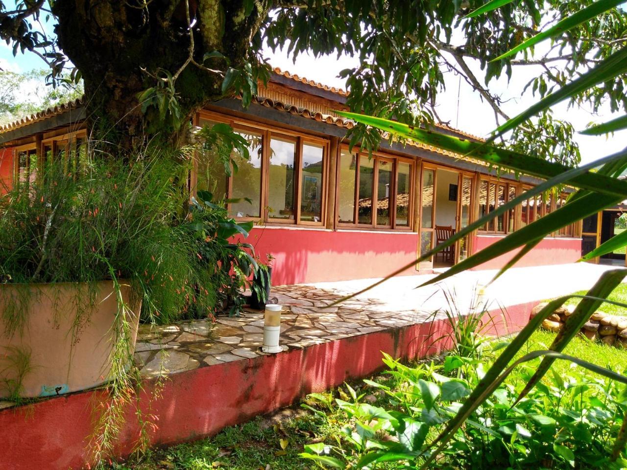 Praia Da Crioula 瓦尔任博尼塔 外观 照片